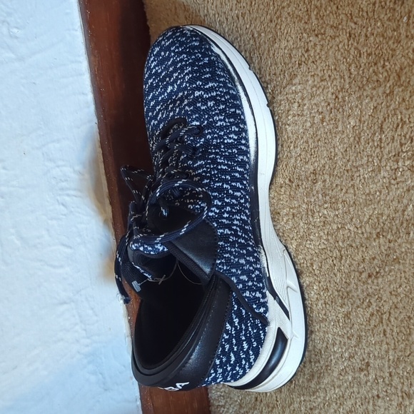 Zeba 'Midnight Blue' Hands-Free Sneakers - Men's 8.5 - Picture 7 of 11